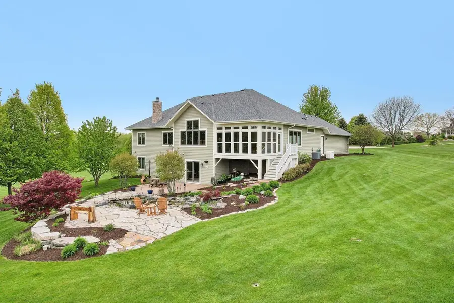 W287N990 Bedouin COURT, Waukesha, WI 53188 - #3