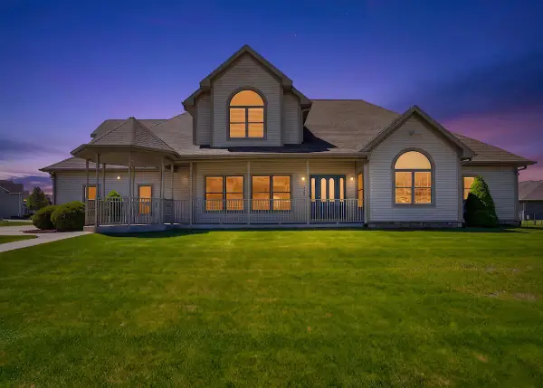 2726 Avalon COURT, Mount Pleasant, WI 53406