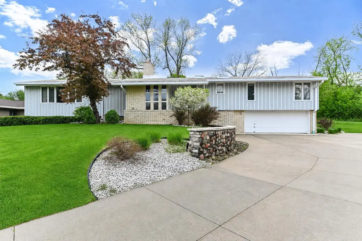 301 W Indian Creek COURT, Fox Point, WI 53217 - #1