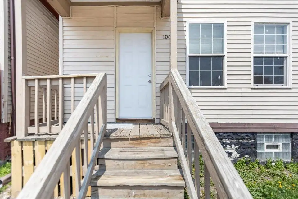 1004 W Mineral STREET, Milwaukee, WI 53204 - #1