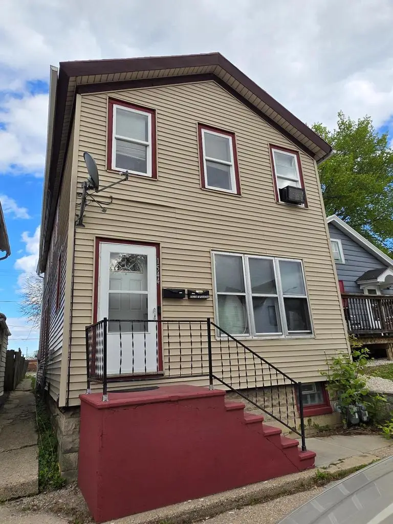 1544 2nd STREET, Milwaukee, WI 53204 - #1