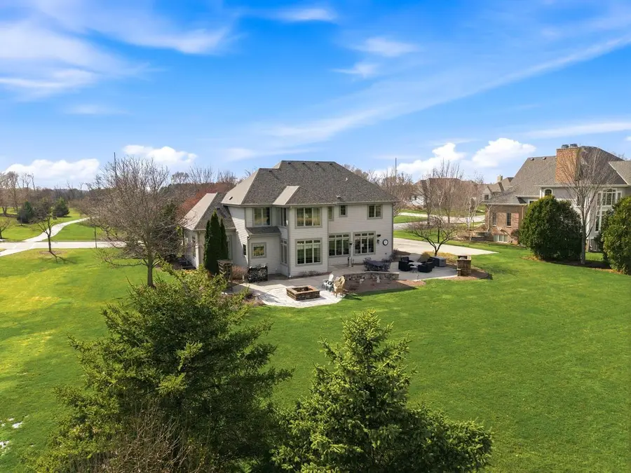 1267 Mary Hill CIRCLE, Hartland, WI 53029 - #3