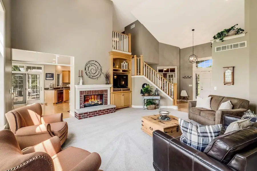 N34W33379 Hickory LANE, Nashotah, WI 53058 - #2