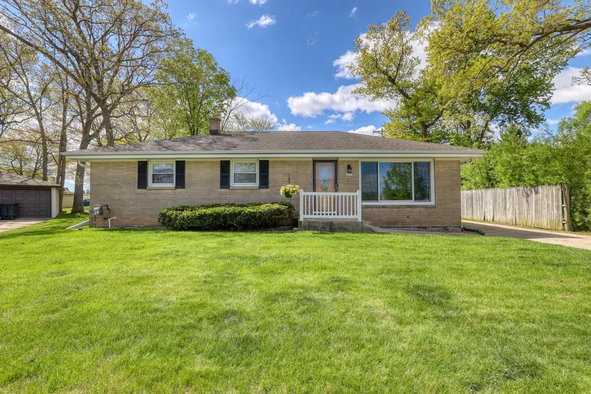 4420 37th STREET, Greenfield, WI 53221 - #1