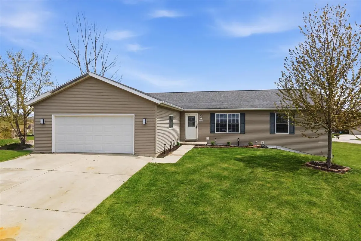 3207 School STREET, Sheboygan Falls, WI 53085 - #1
