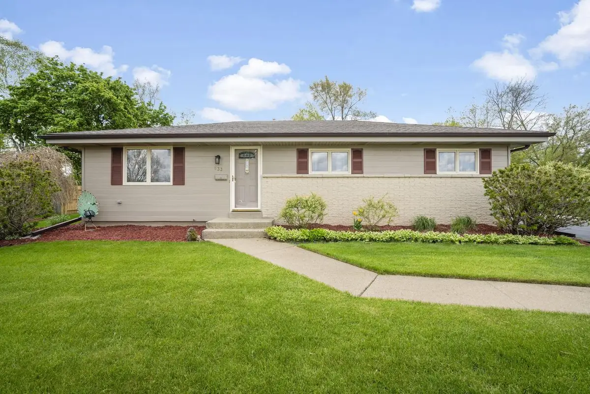 533 Oakland AVENUE, Mukwonago, WI 53149 - #1