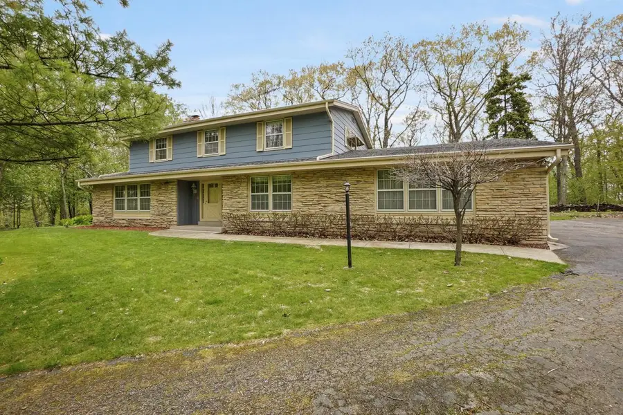 W307N7172 Club COURT, Hartland, WI 53029 - #3