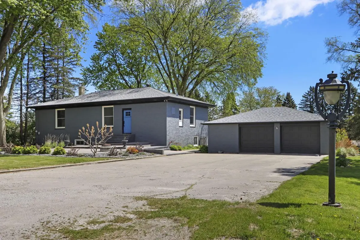 6739 Sportsman DRIVE, Racine, WI 53402 - #1