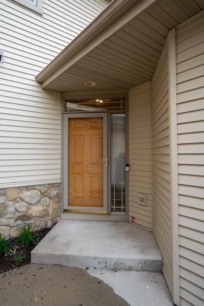 14785 Wilbur DRIVE, New Berlin, WI 53151 - #2