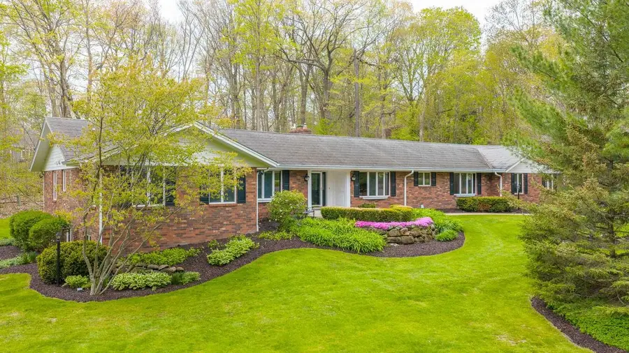 5307 WOODSTONE DRIVE, Slinger, WI 53086 - #2