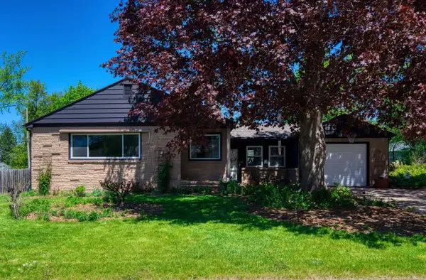2916 W Valanna COURT, Milwaukee, WI 53209