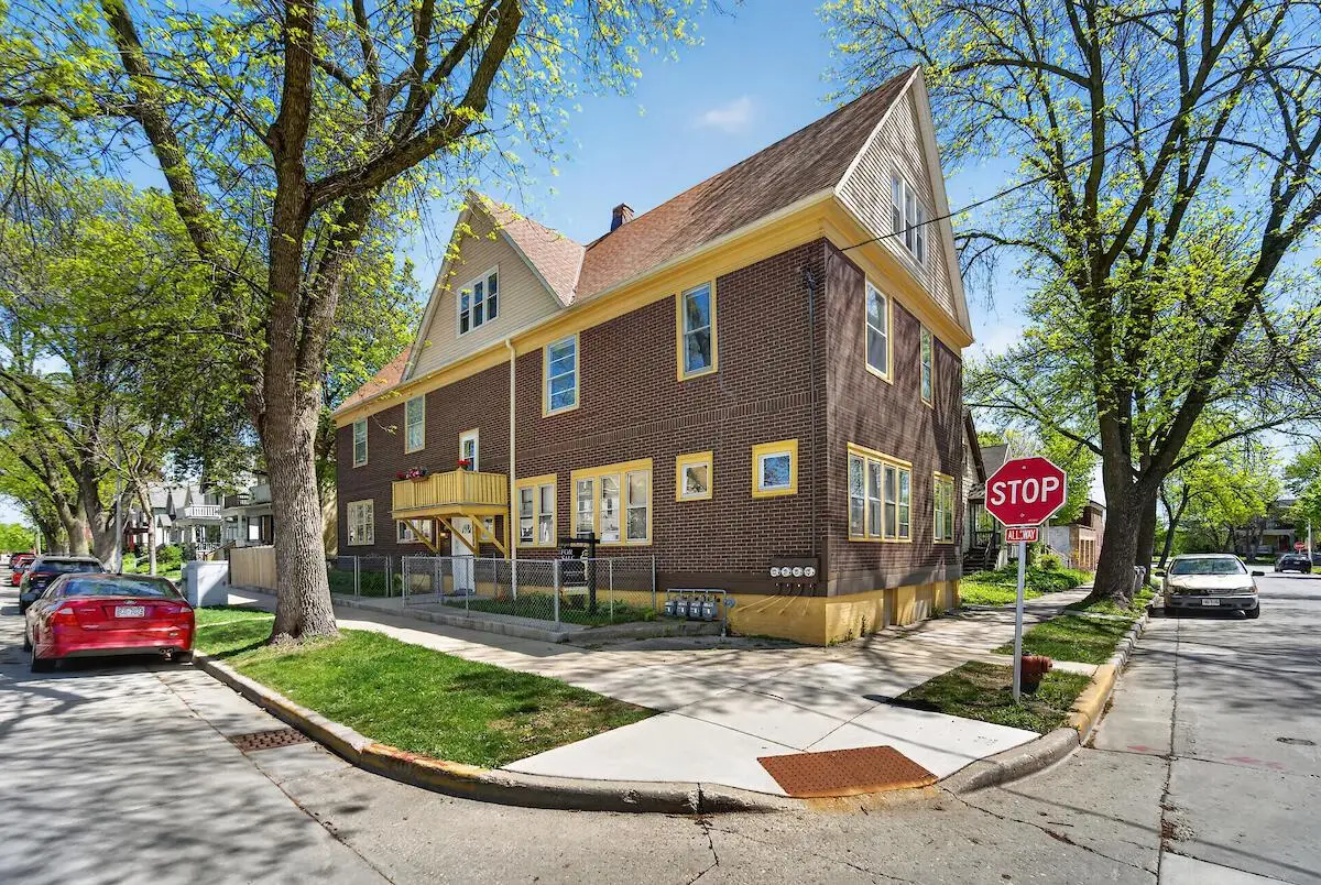 2802 Weil STREET, Milwaukee, WI 53212 - #1