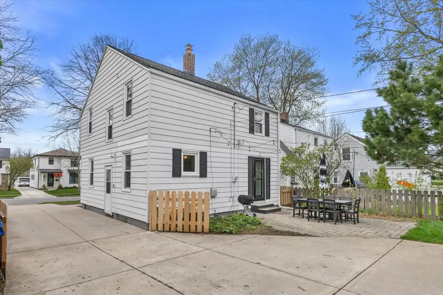 4634 N Idlewild AVENUE, Whitefish Bay, WI 53211 - #3