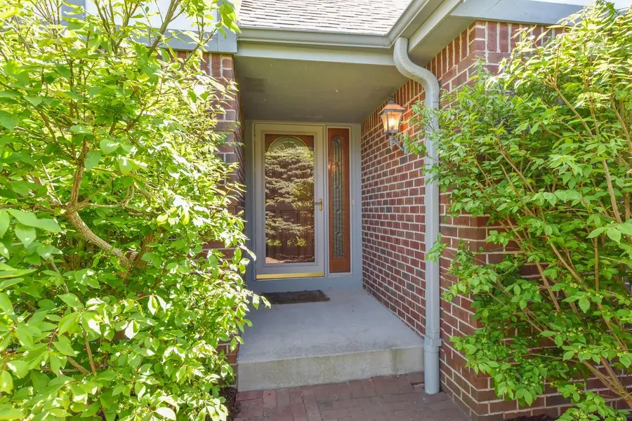 W306S2834 Wild Berry LANE, Waukesha, WI 53188 - #2