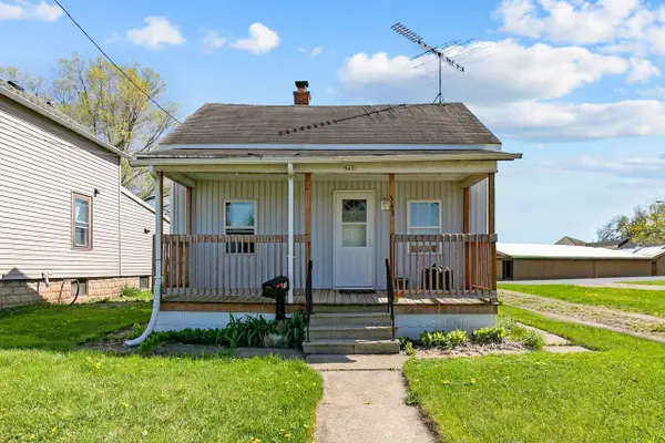 543 4th AVENUE, Oshkosh, WI 54902