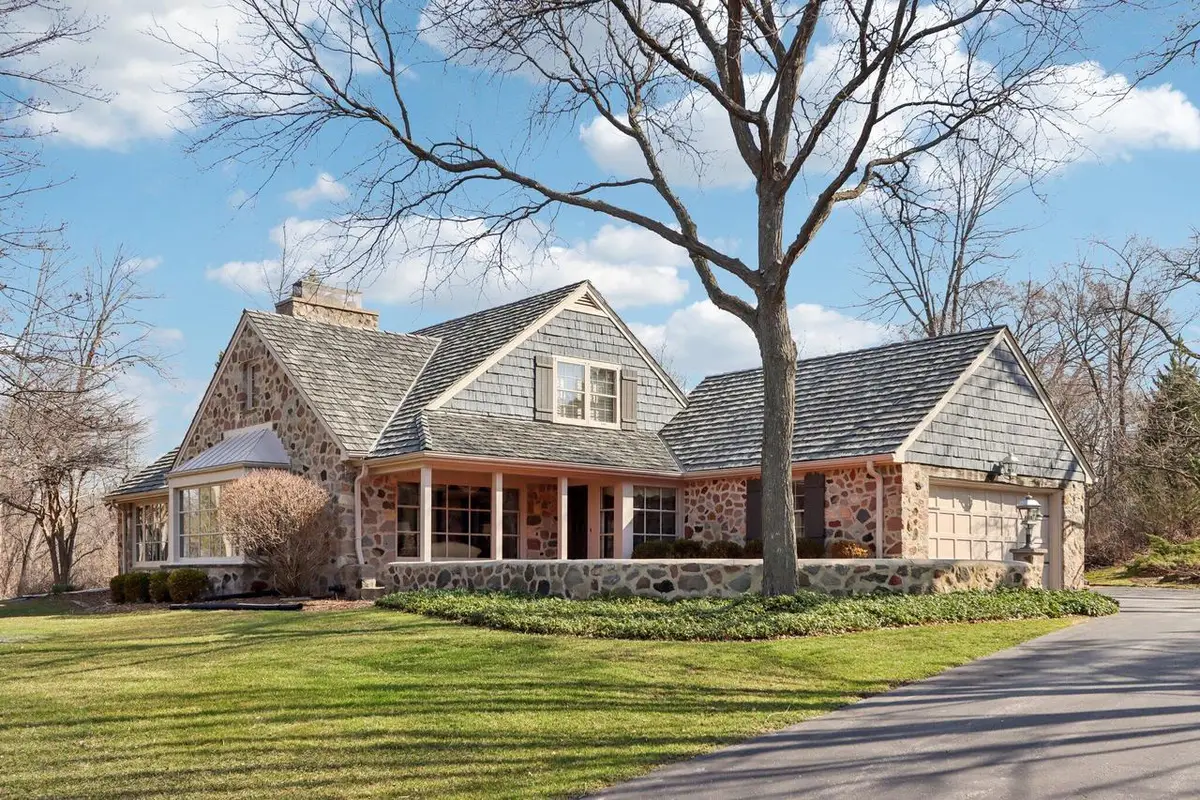 1260 Lakeside DRIVE, Elm Grove, WI 53122 - #1