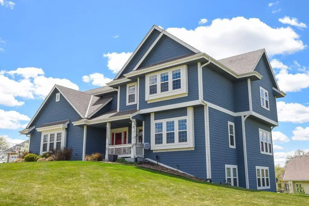 N63W13355 Hummingbird WAY, Menomonee Falls, WI 53051 - #1