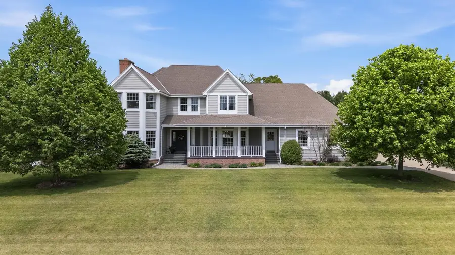 N61W29060 Parkside PLACE, Hartland, WI 53029 - #2