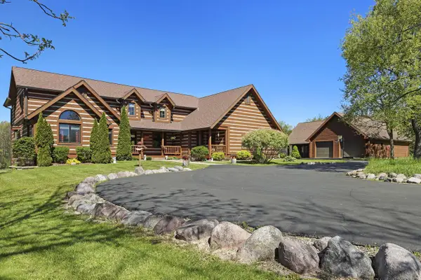 3210 Dyer Lake ROAD, Burlington, WI 53105