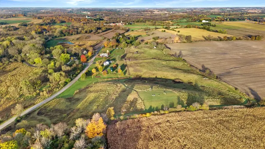 7542 WATERFORD ROAD #Lt3, Hartford, WI 53027 - #3
