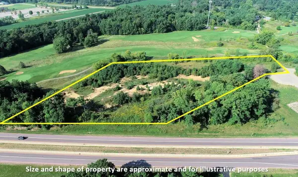 3607 Hawthorn Hill DRIVE, Waukesha, WI 53188