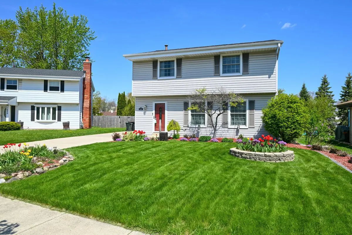 1616 Clark COURT, South Milwaukee, WI 53172 - #1