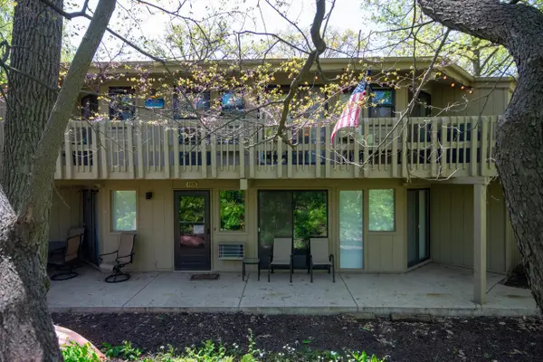 403 Deerpath #F, Fontana, WI 53125