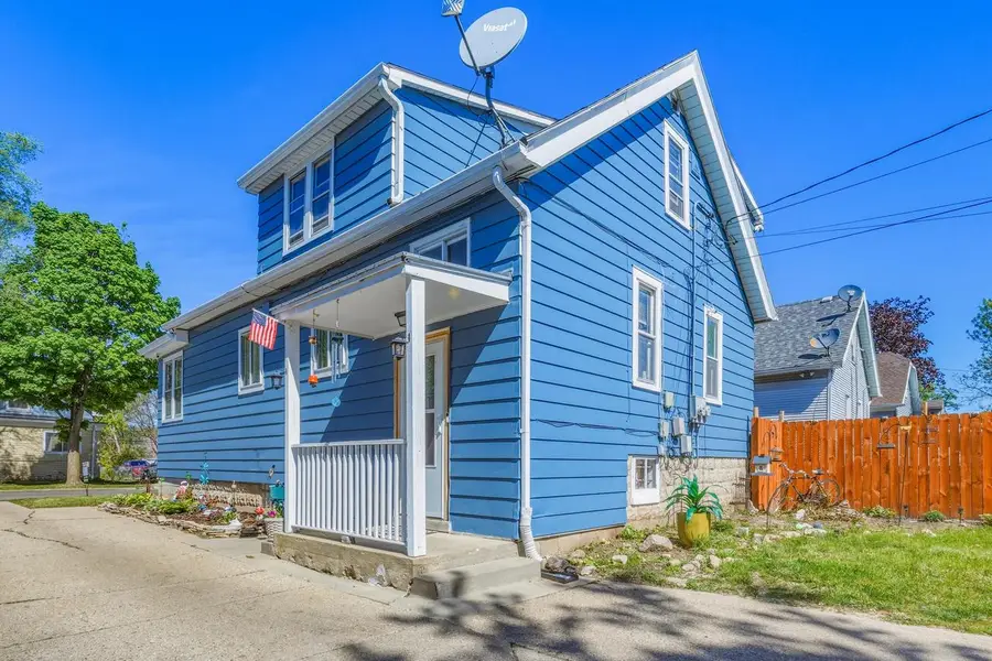 4916 56th STREET, Milwaukee, WI 53218 - #2