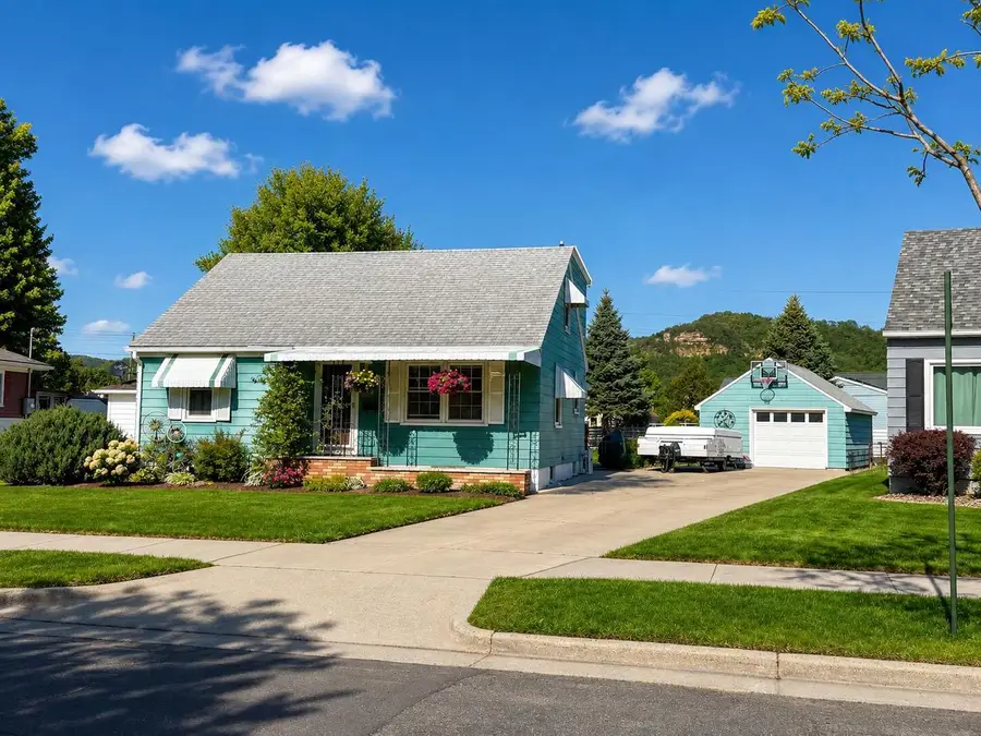 1907 22nd STREET S, La Crosse, WI 54601 - #2