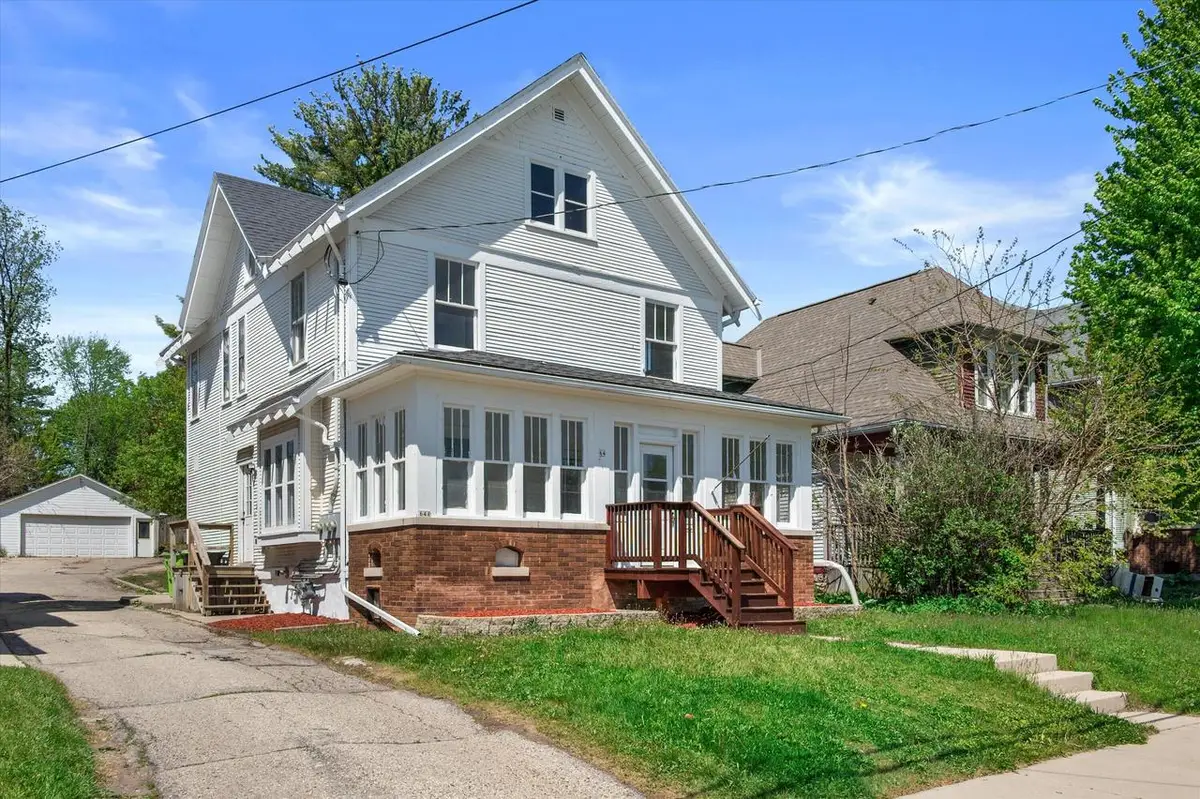 64 Union STREET, Hartford, WI 53027 - #1