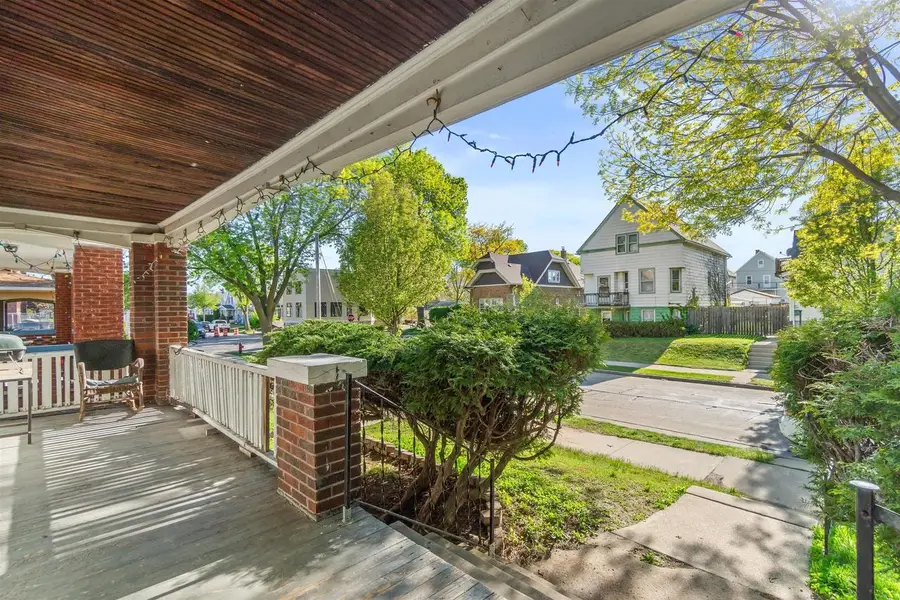 2964 11th STREET, Milwaukee, WI 53215 - #3