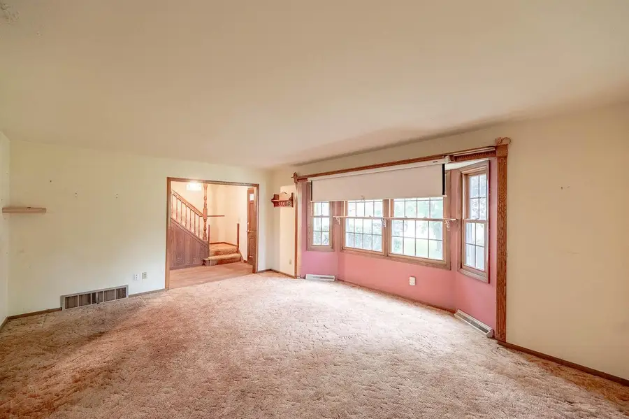 S71W17273 Pleasantview DRIVE, Muskego, WI 53150 - #3