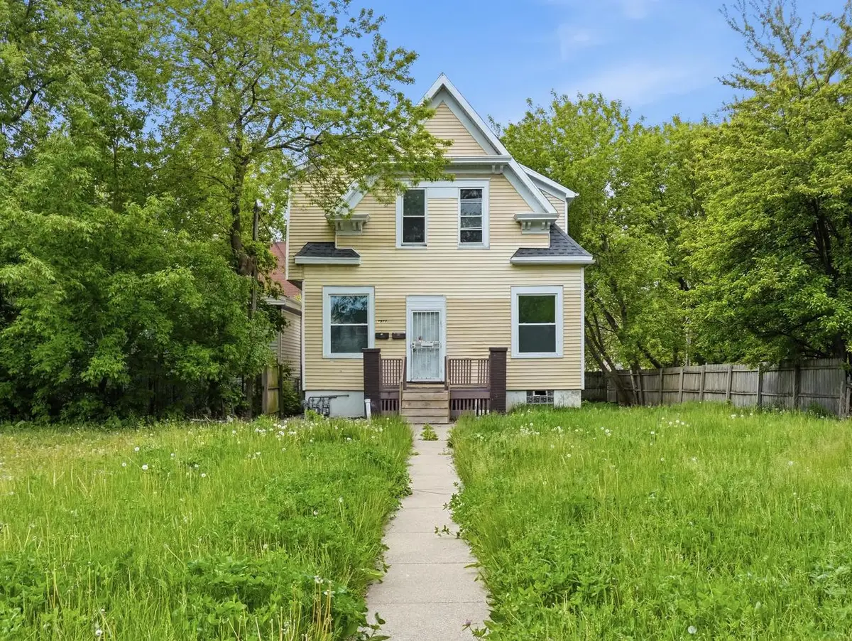 2911 N 6th STREET, Milwaukee, WI 53212 - #1