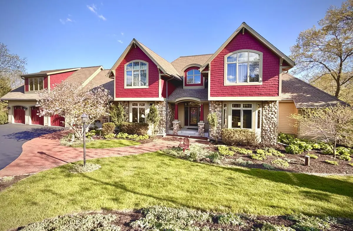 W1969 Itsa Little ROAD, Mukwonago, WI 53149 - #1