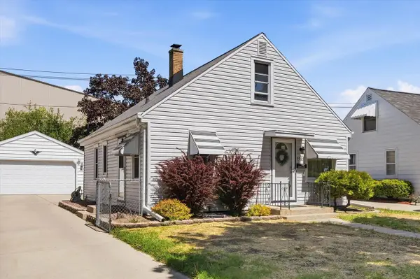 4744 Montrose AVENUE, Brookfield, WI 53045