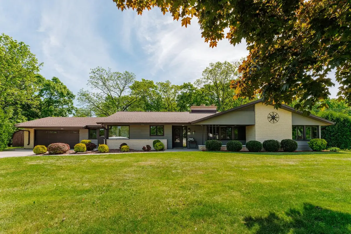 W124S6438 Hawthorne ROAD, Muskego, WI 53150 - #1