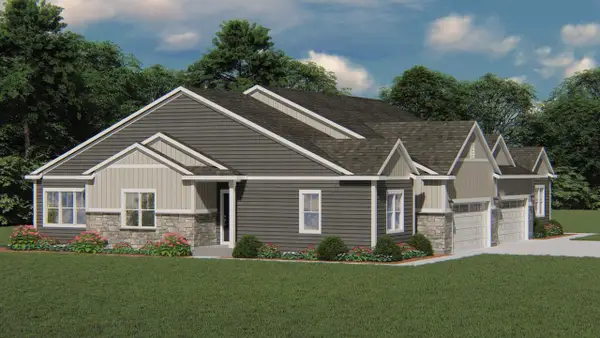 924 Wallace LOOP #29, Bldg 15, Oconomowoc, WI 53066