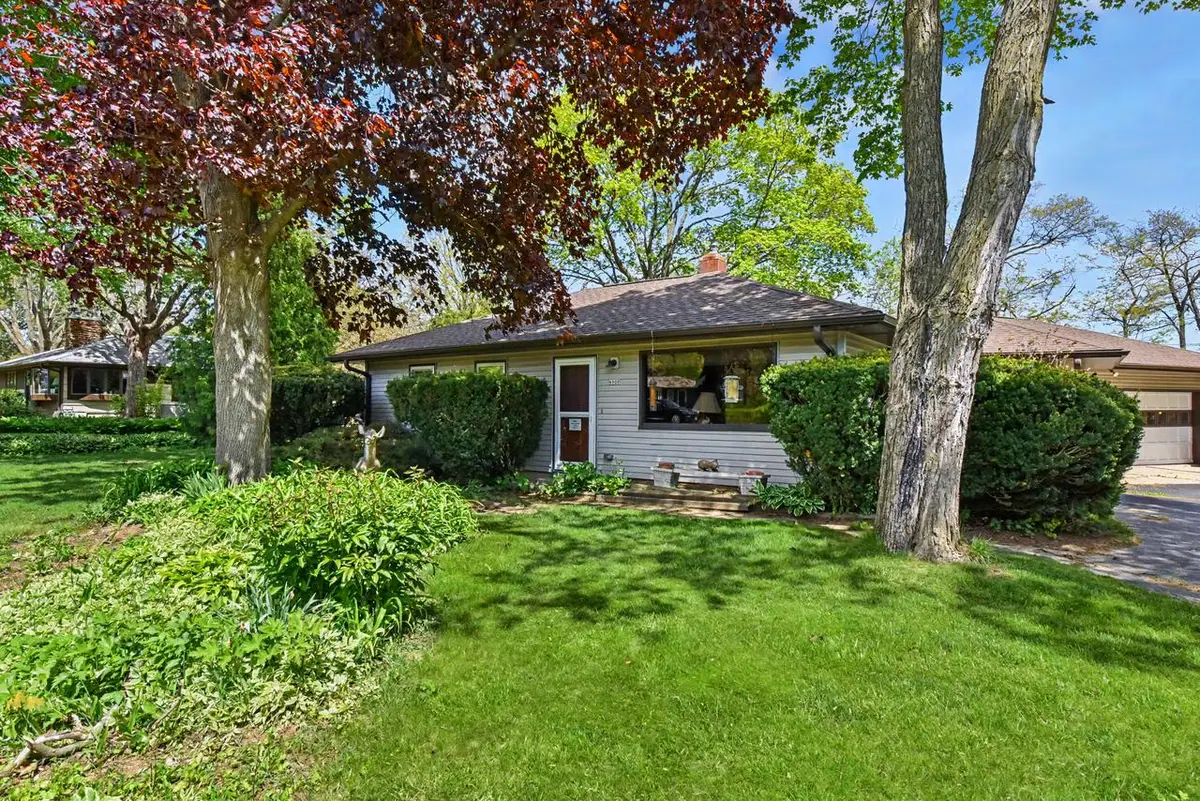 6968 S 118th STREET, Franklin, WI 53132 - #1