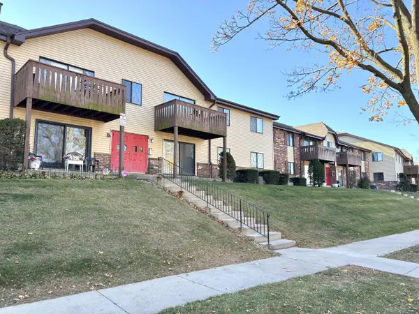 6011 W Port AVENUE #205K, Milwaukee, WI 53223
