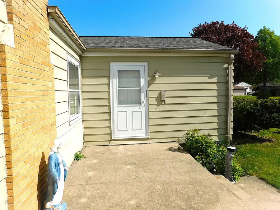 5341 N 49th STREET #5343, Milwaukee, WI 53218 - #3