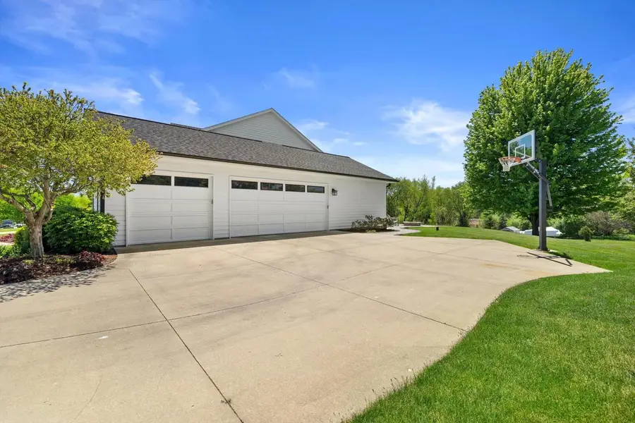 8604 222nd COURT, Salem, WI 53168 - #2