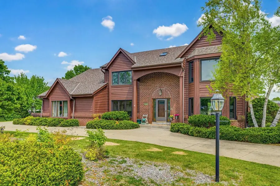 13645 W Maria DRIVE, New Berlin, WI 53151 - #2
