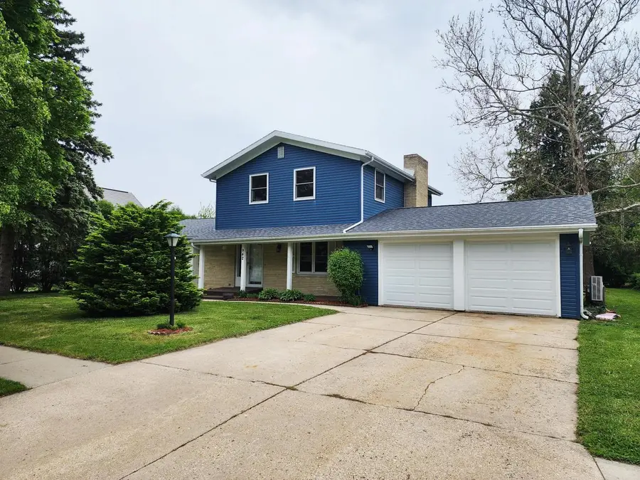 942 Mulberry STREET, Lake Mills, WI 53551 - #2