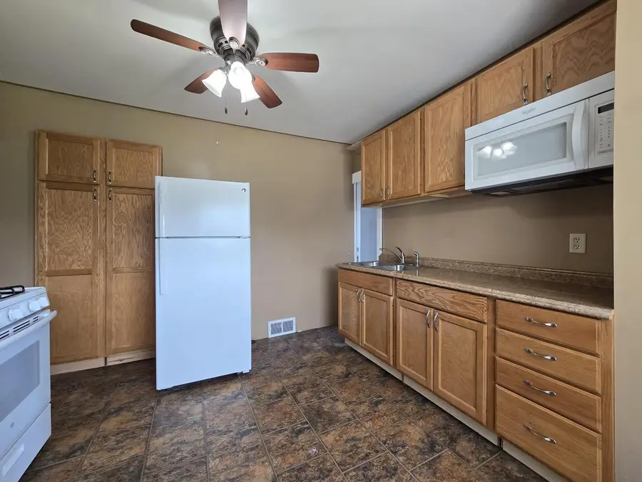 1031 S 98th STREET, West Allis, WI 53214 - #2