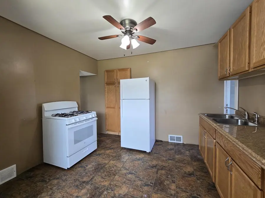 1031 S 98th STREET, West Allis, WI 53214 - #3