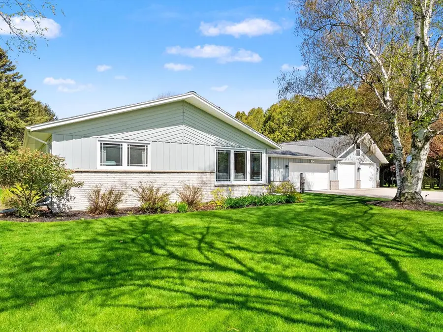 5204 S 10th STREET, Manitowoc, WI 54220 - #2