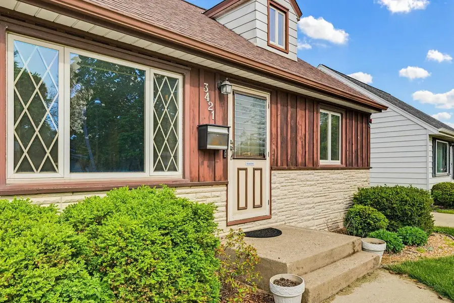 3421 S 80th STREET, Milwaukee, WI 53219 - #2