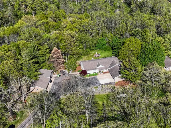 4935 Buena Park ROAD, Waterford, WI 53185