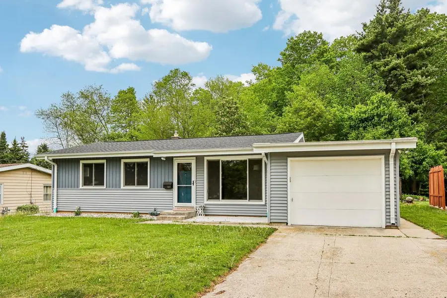 5620 Euston STREET, Greendale, WI 53129 - #2