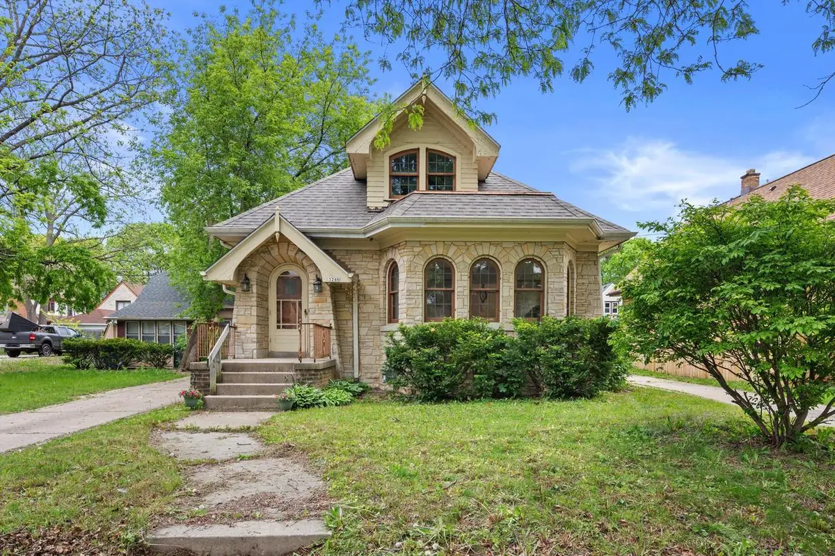 3246 N 49 STREET, Milwaukee, WI 53216 - #1